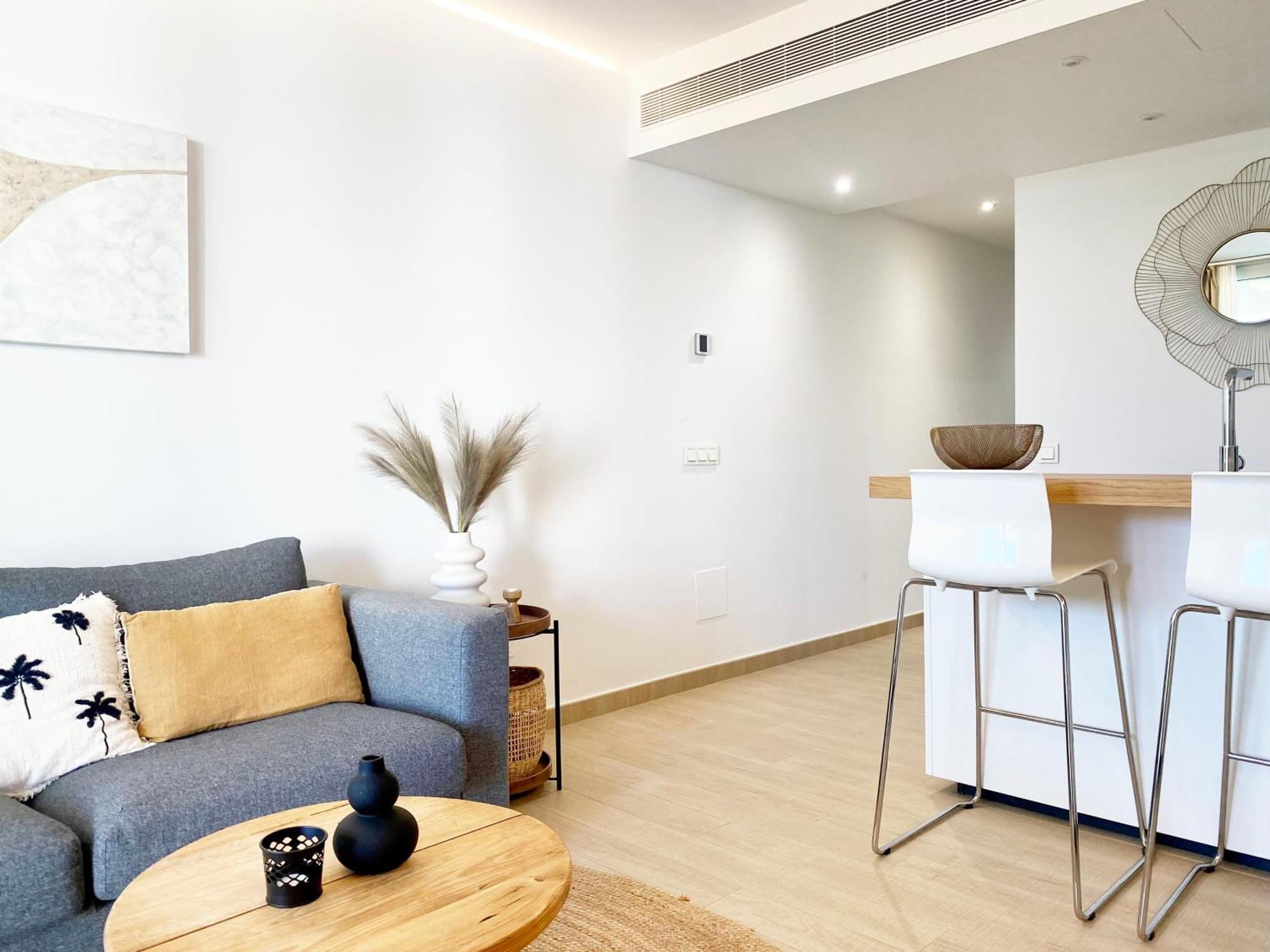 Fantastic Apartment In The Wave Just Steps From Carvajal Beach - Pool And Free Parking 丰希罗拉 外观 照片