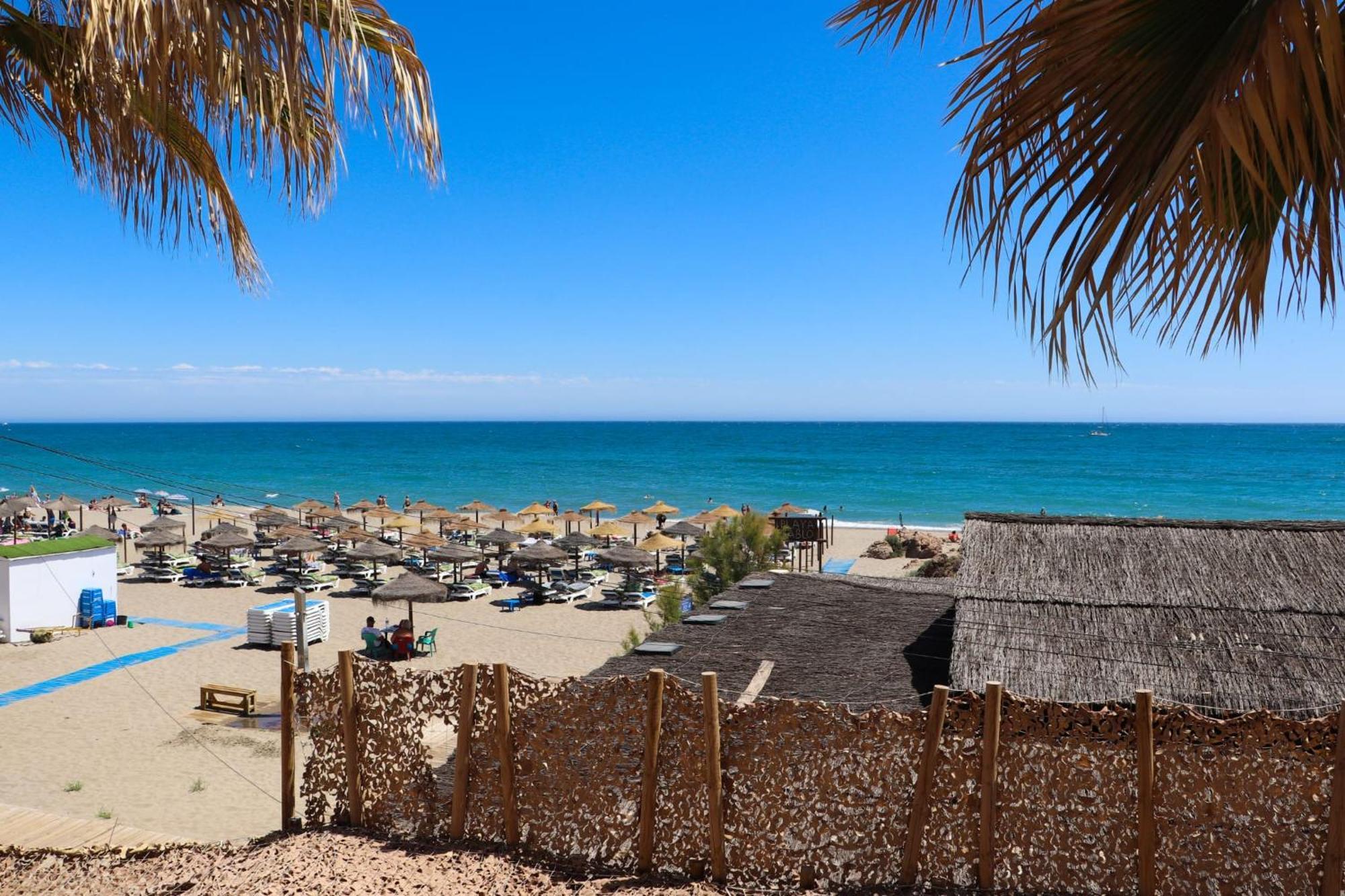 Fantastic Apartment In The Wave Just Steps From Carvajal Beach - Pool And Free Parking 丰希罗拉 外观 照片